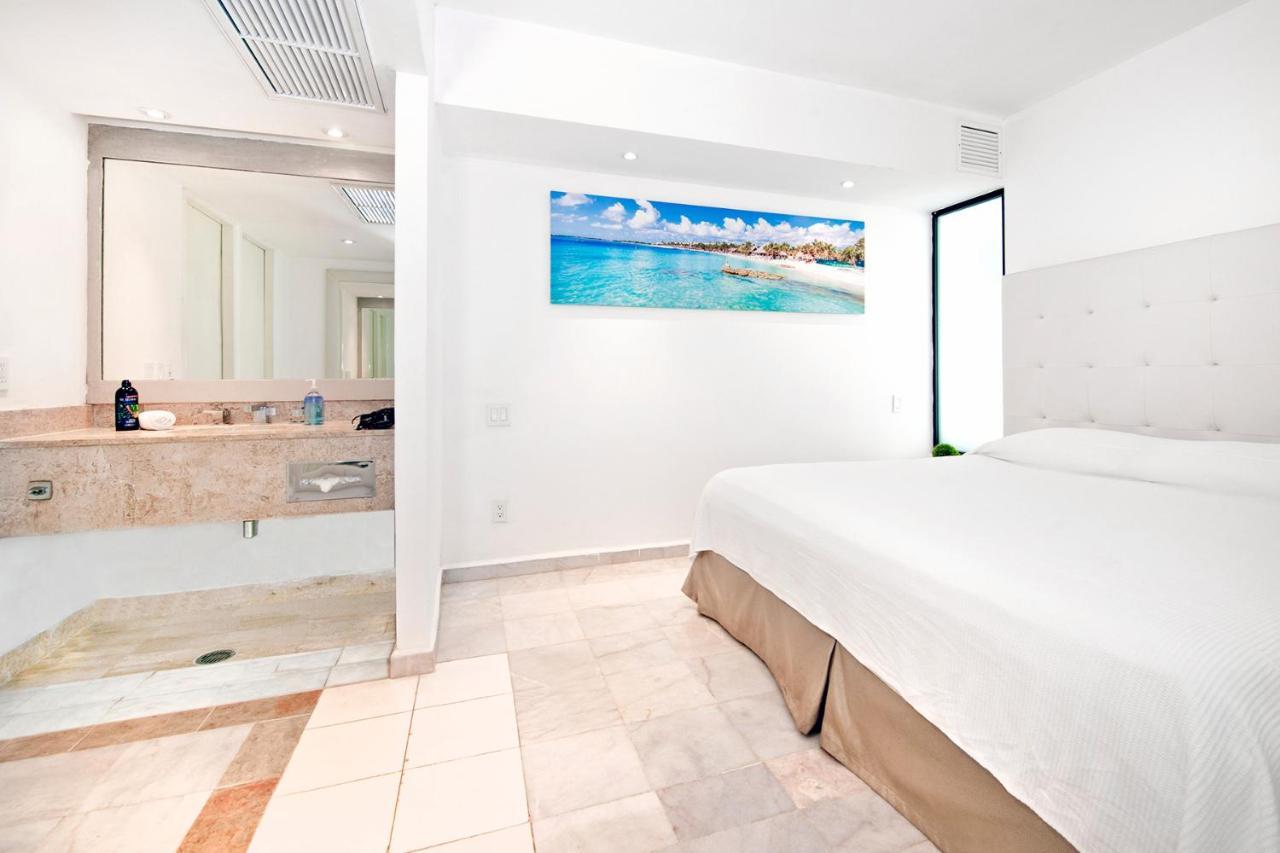 Condos In Prime Cancun Location Plus 3 Pools Kültér fotó